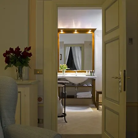 Relais Monte Solare Wellness & Casa de Campo *