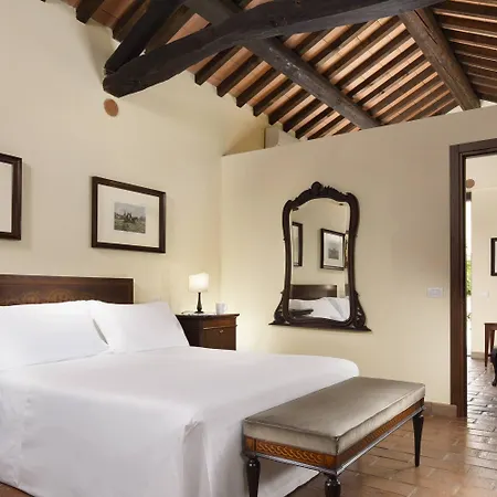 Relais Monte Solare Wellness & Casa de Campo